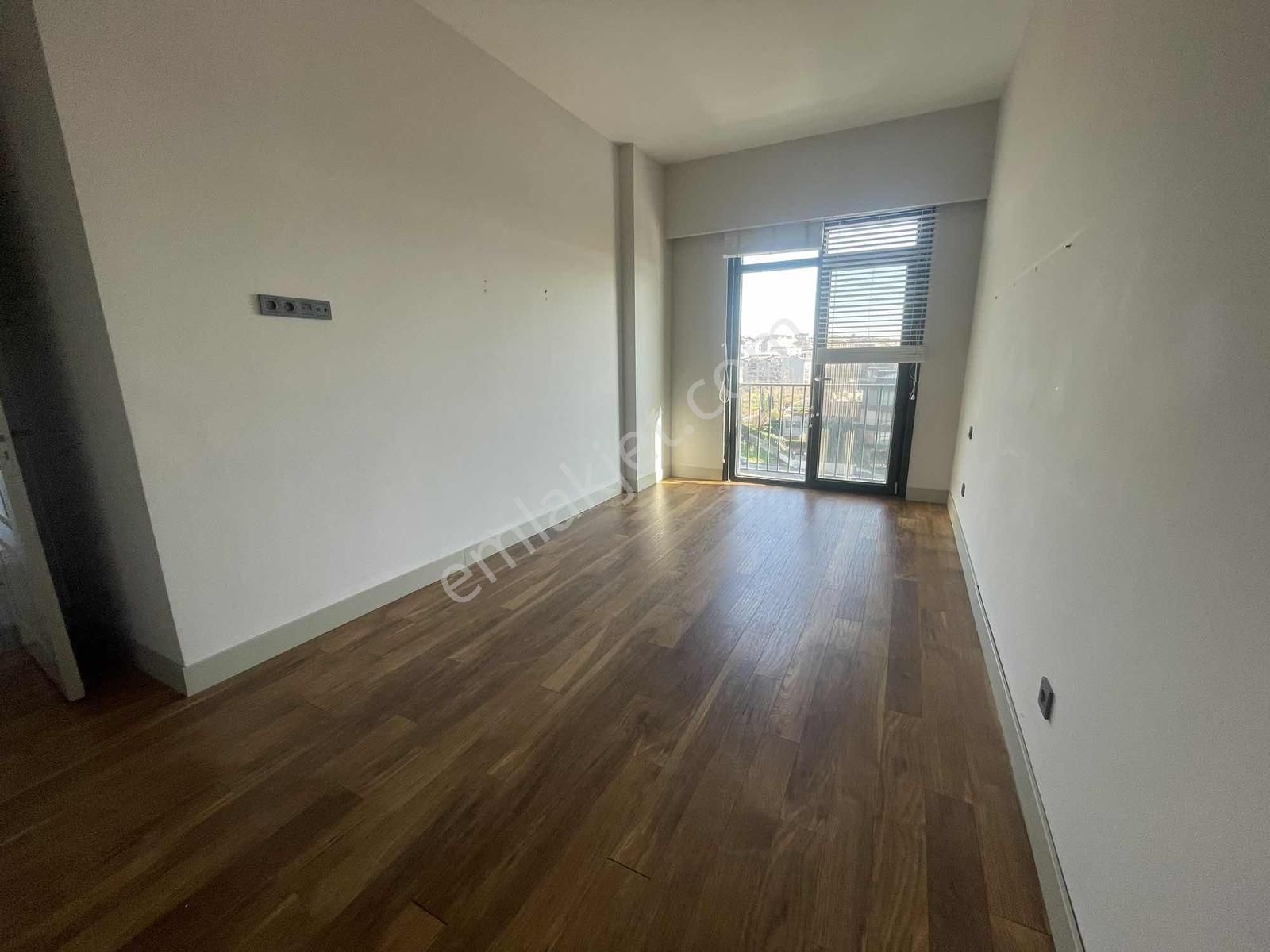 Model Göktürk Sitesinde 3+1 Kiralık Lüks Daire - Görsel 11