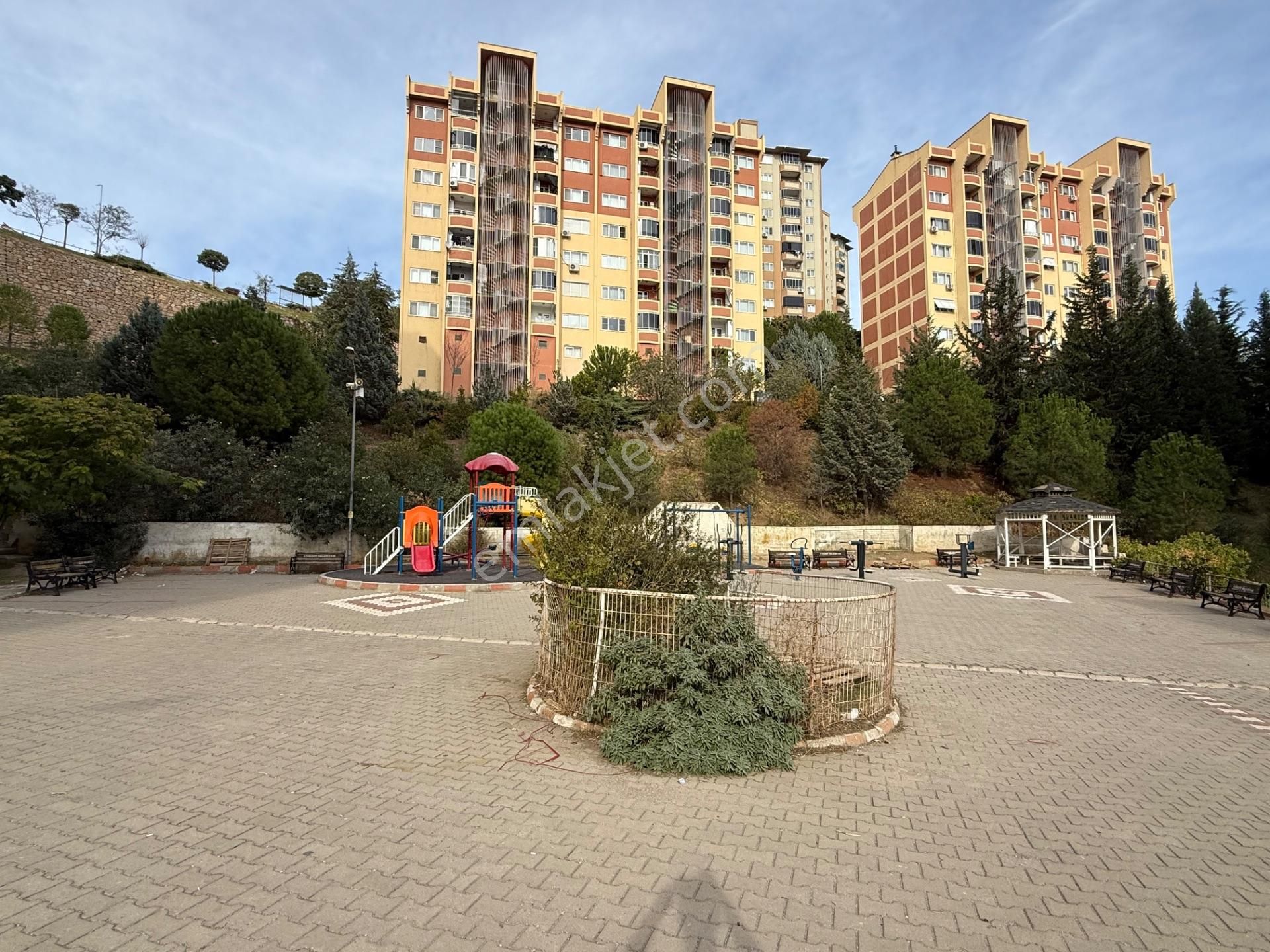 Toki Konutları'nda Yatırımlık Masrafsız Satılık Daire - Görsel 27