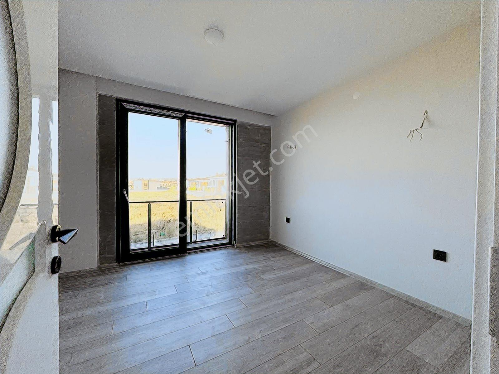 Erenköy Çaybağlarında Satılık Lüx 5+2 Villa - Görsel 12