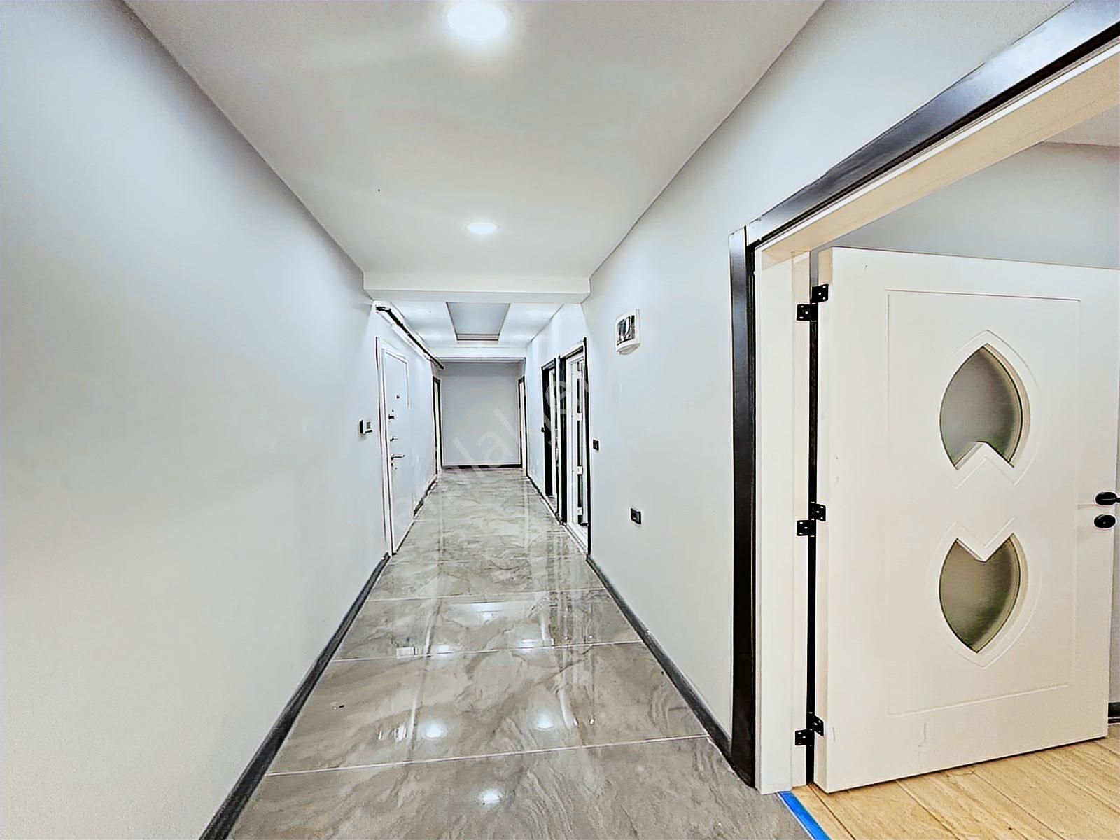 Yenikent Mah Göçmen Mahallesinde Sıfır 3+1 Satılık Bahçe Katı!!! - Görsel 13