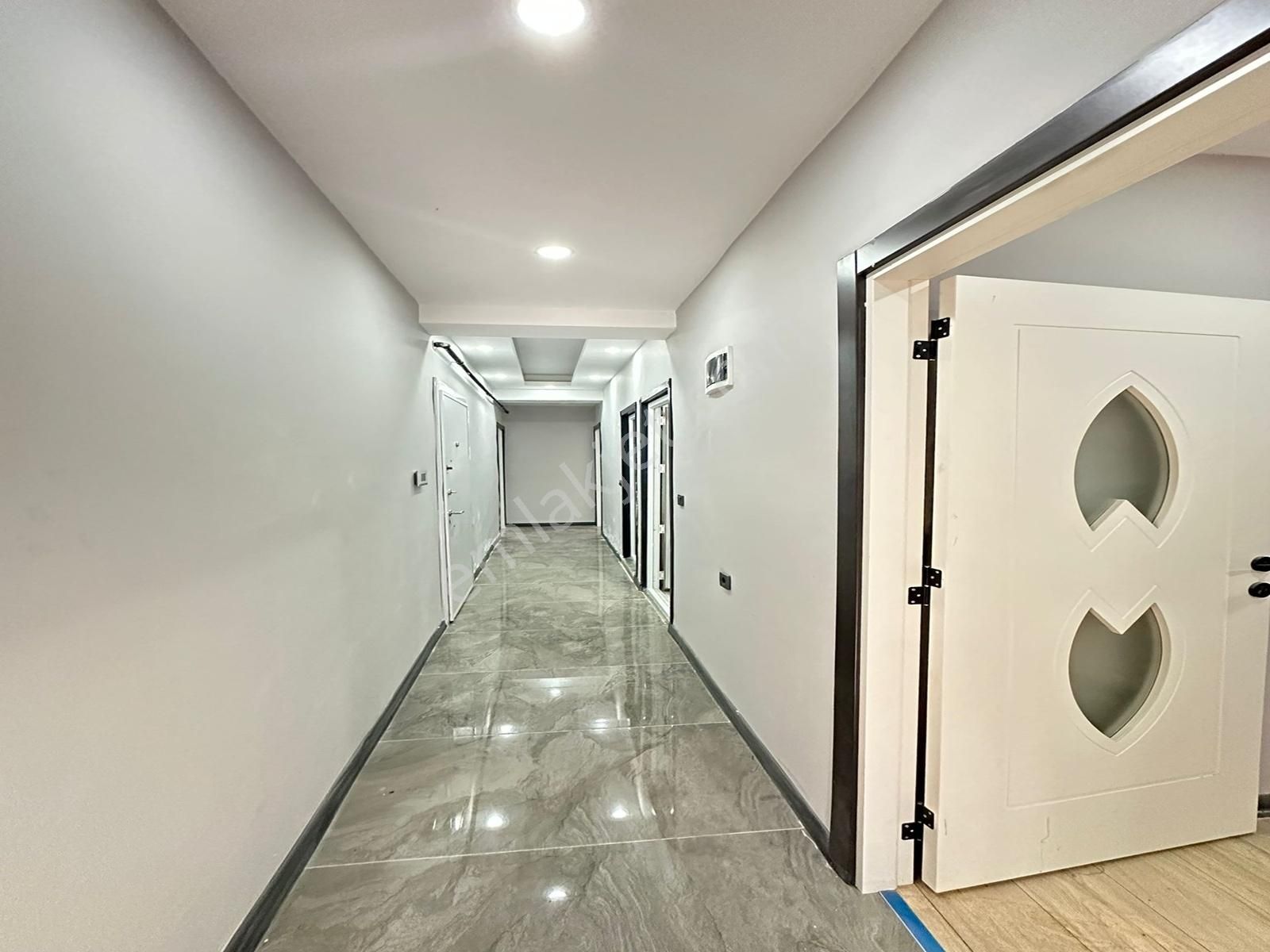 Yenikent Mah Göçmen Mahallesinde Sıfır 3+1 Satılık Bahçe Katı!!! - Görsel 8