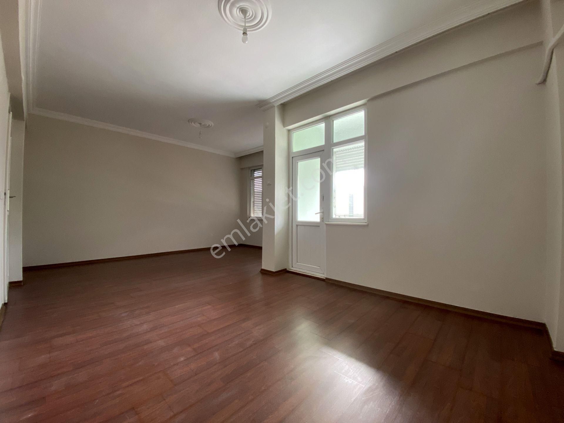 Dokuma Özdilek Avm Karşısında Yeni Tadilatlı 3+1 Daire - Görsel 3