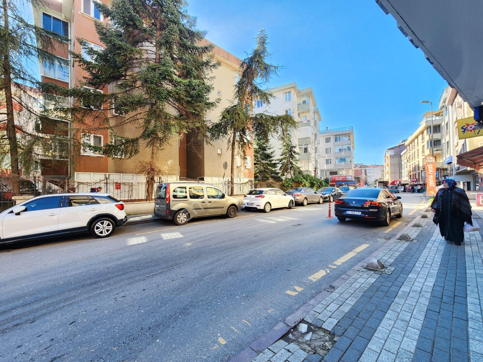 Metroya Yakın, Geniş 2+1 Kiralık Daire - 110m² Net - Görsel 35