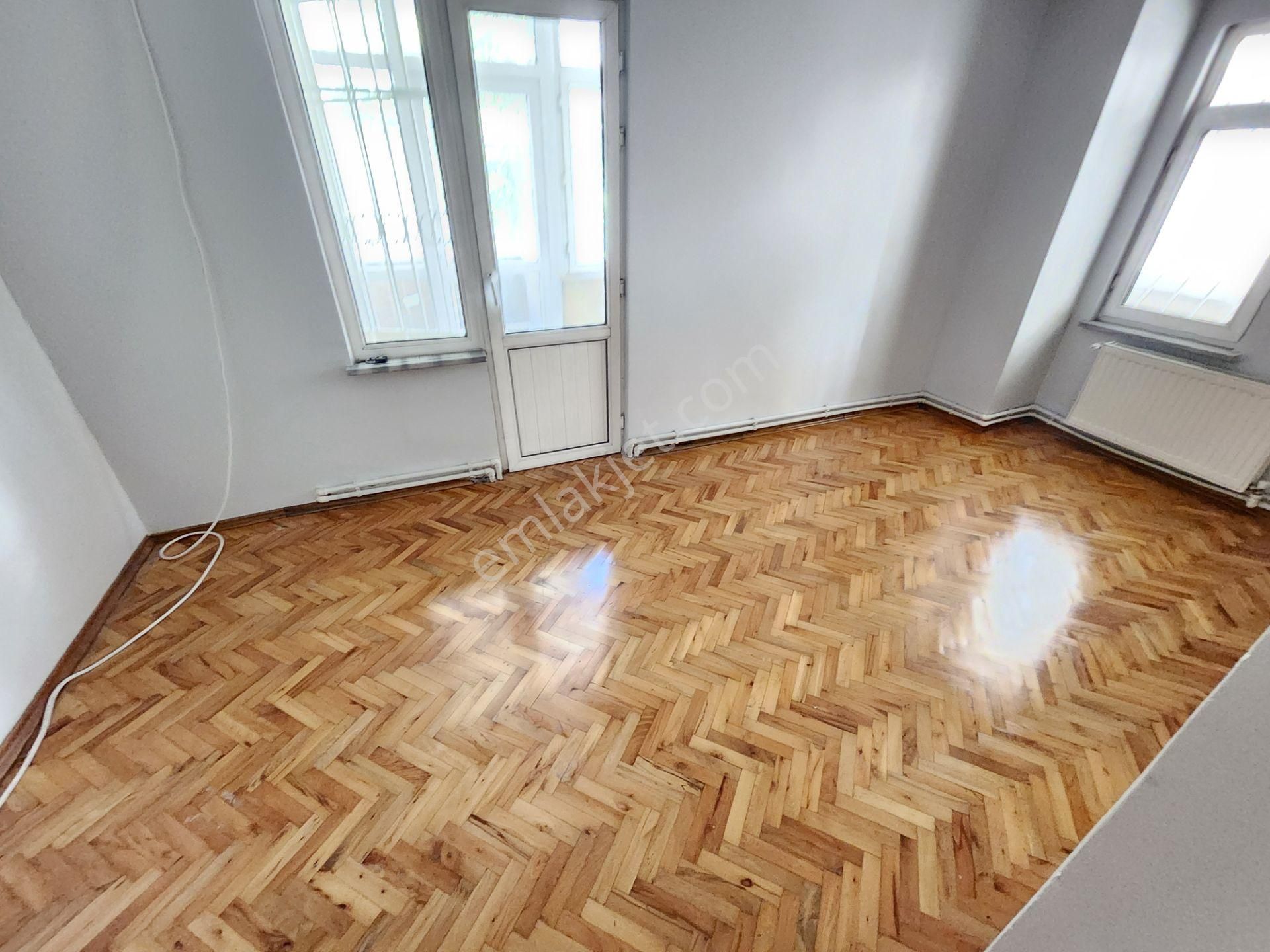 Metroya Yakın, Geniş 2+1 Kiralık Daire - 110m² Net - Görsel 17