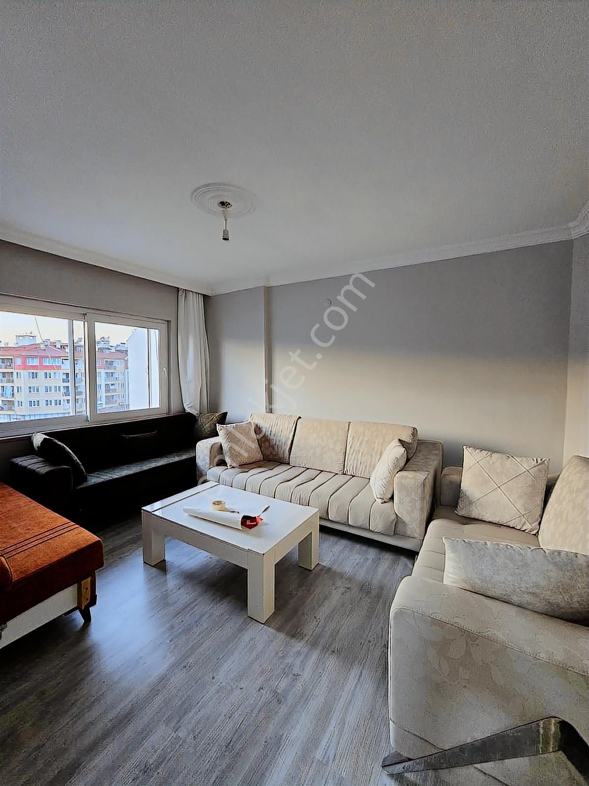 Çiğdem Emlak'tan Ortaca'da Eşyalı Satılık 2+1 Daire