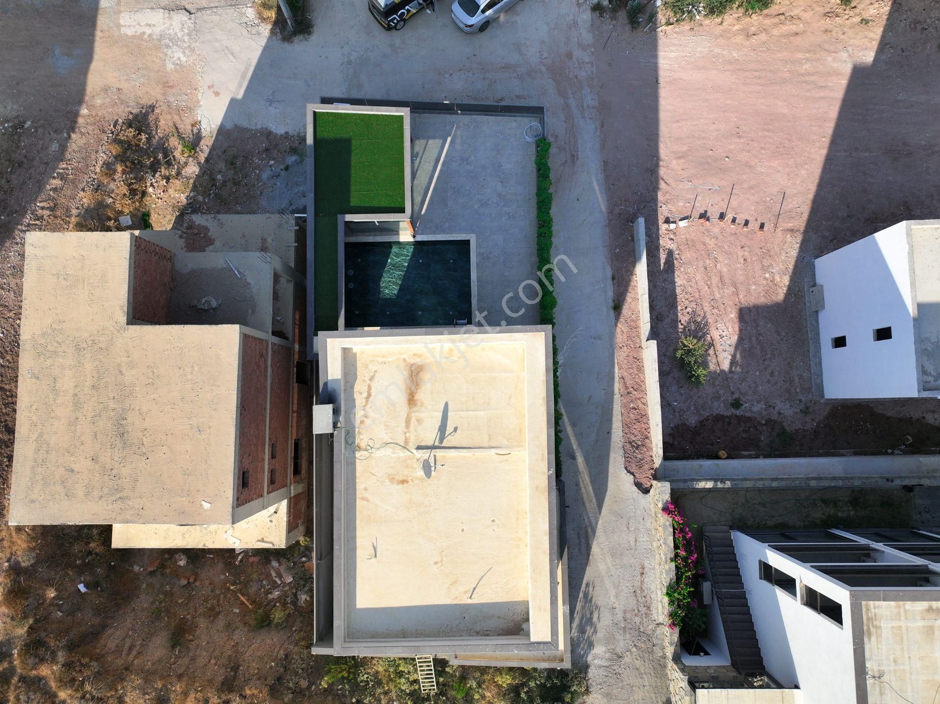 Bağla'da Full Deniz Manzaralı Tam Müstakil Kiralık 3+1 Villa - Görsel 10