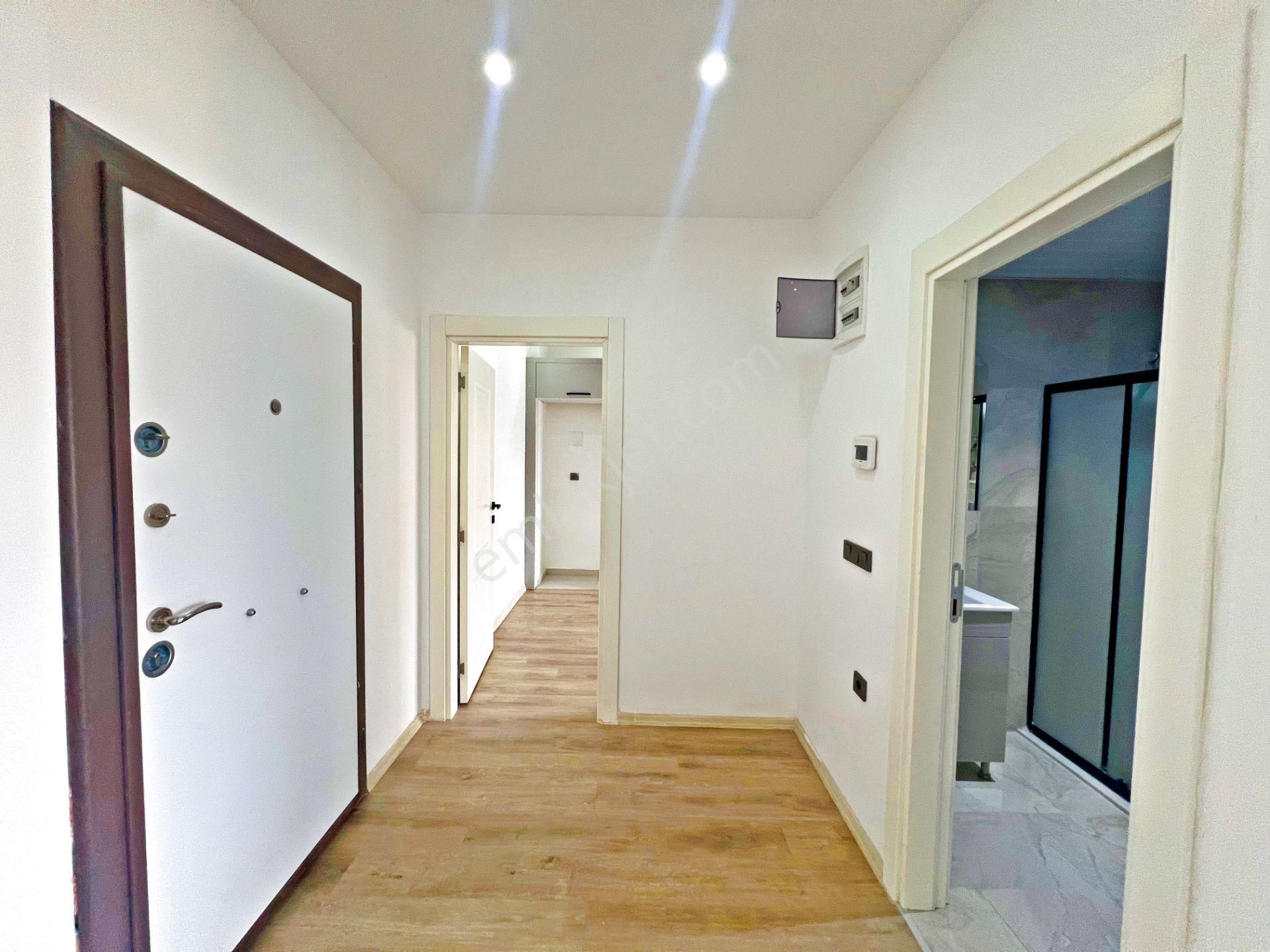 Alanya Çıplaklıda Kiralık 2+1 Site İçi Havuzlu Sıfır Daire - Görsel 9