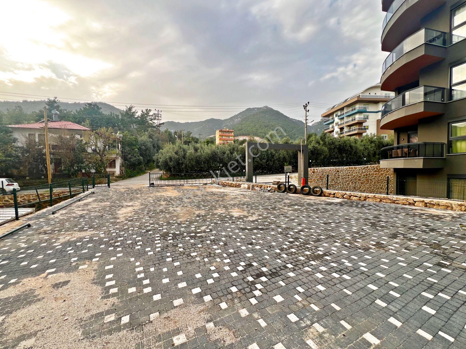 Alanya Çıplaklıda Kiralık 2+1 Site İçi Havuzlu Sıfır Daire - Görsel 34