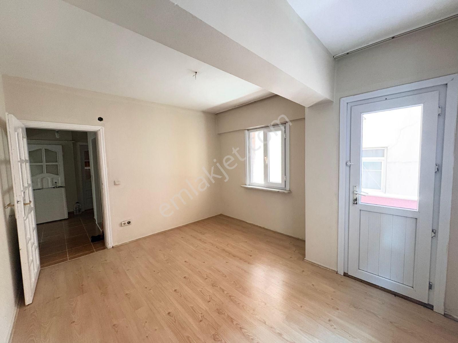 F-l Den Cumhuriyette Metro Yürüme Mesafe ,geniş Ferah 3+1arakat - Görsel 5