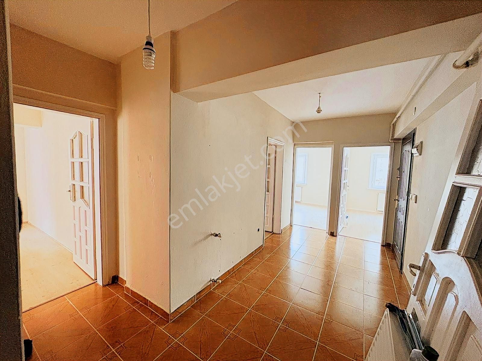 F-l Den Cumhuriyette Metro Yürüme Mesafe ,geniş Ferah 3+1arakat - Görsel 28