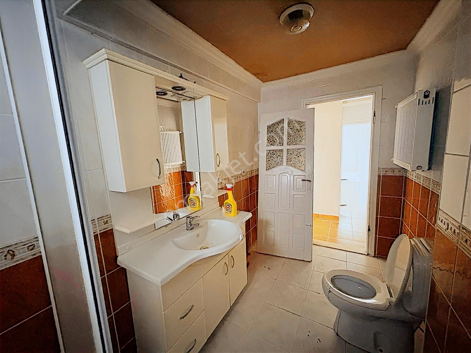 F-l Den Cumhuriyette Metro Yürüme Mesafe ,geniş Ferah 3+1arakat - Görsel 32