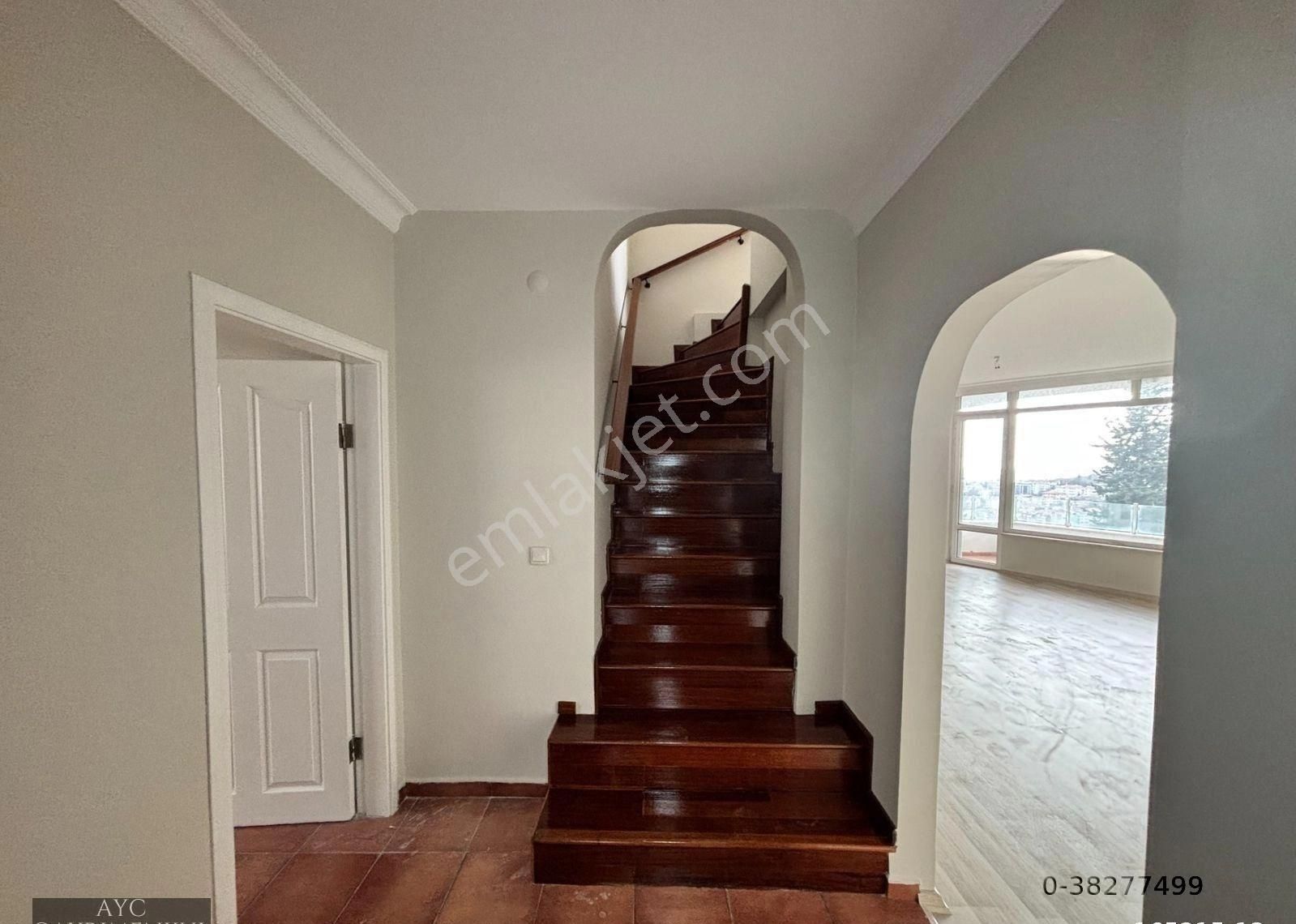 Ortaköy Boğaz Manzaralı Kiralık 3+2 Dubleks Daire - Görsel 32