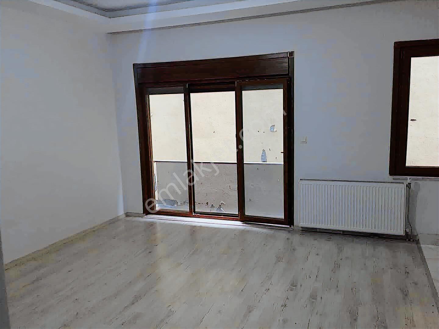 Altıntepe'de Satılık 1+1 Ara Kat Daire Minibüs Cad. 2 Dakika - Görsel 34