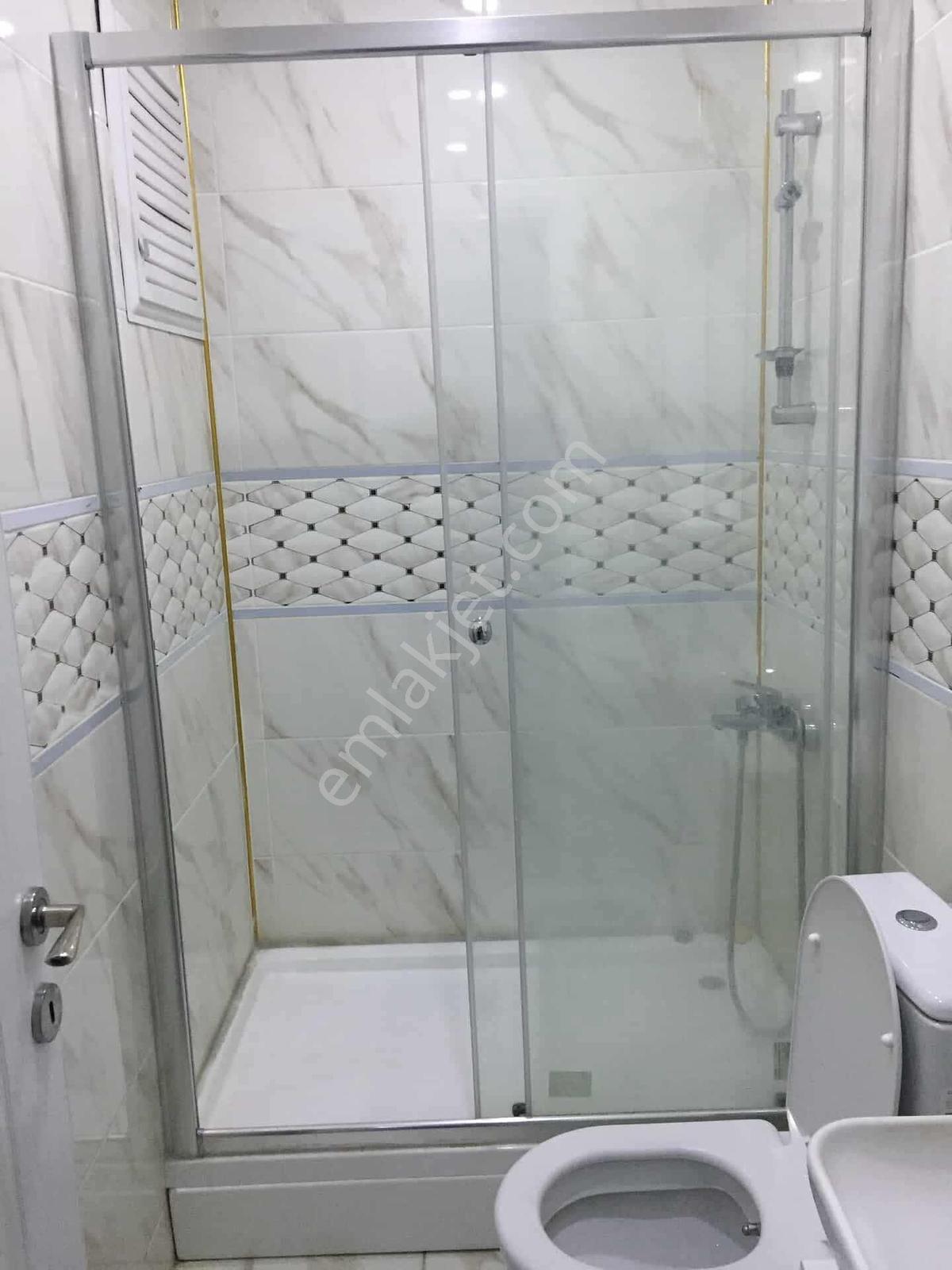 Altıntepe'de Satılık 1+1 Ara Kat Daire Minibüs Cad. 2 Dakika - Görsel 32