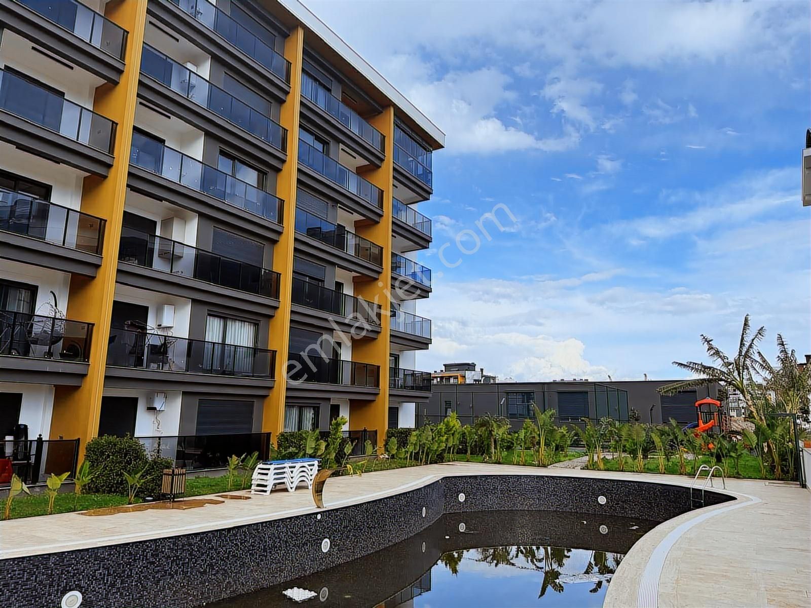 Çağrı Emlak'tan Altıntaş Mah. Sitede, Kiralık Sıfır 1+1 Daire.