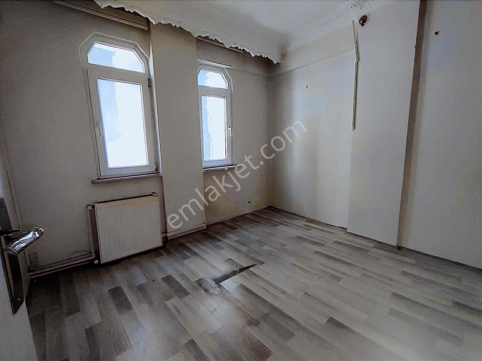 Bakırköy Osmaniye'de 2.kat 3+1 100 M2 Adliyeye Çok Yakın - Görsel 13