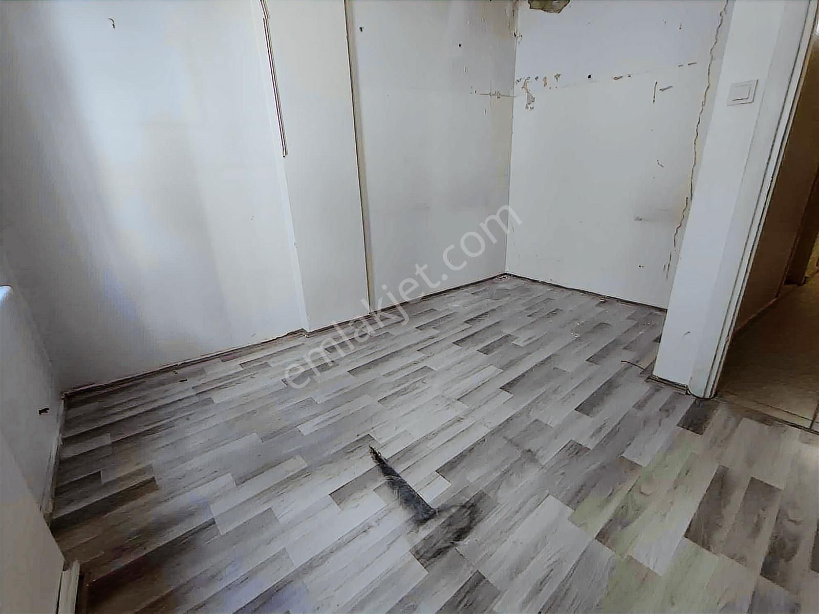 Bakırköy Osmaniye'de 2.kat 3+1 100 M2 Adliyeye Çok Yakın - Görsel 7