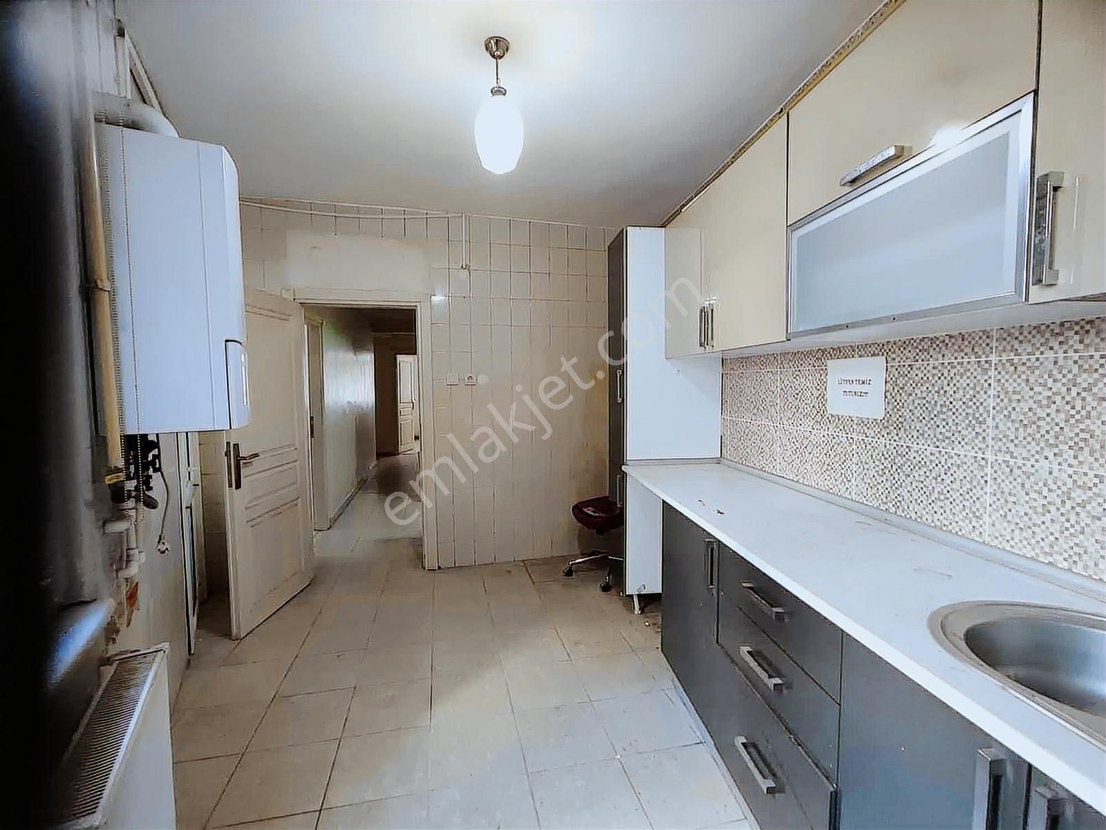 Bakırköy Osmaniye'de 2.kat 3+1 100 M2 Adliyeye Çok Yakın - Görsel 20