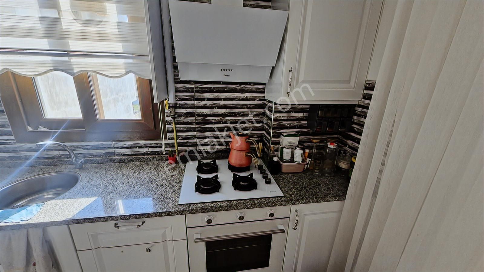 Kemalpaşa Ulucakta Satılık Arakat Geniş Kapalı Mutfak 2+1 Daire - Görsel 4