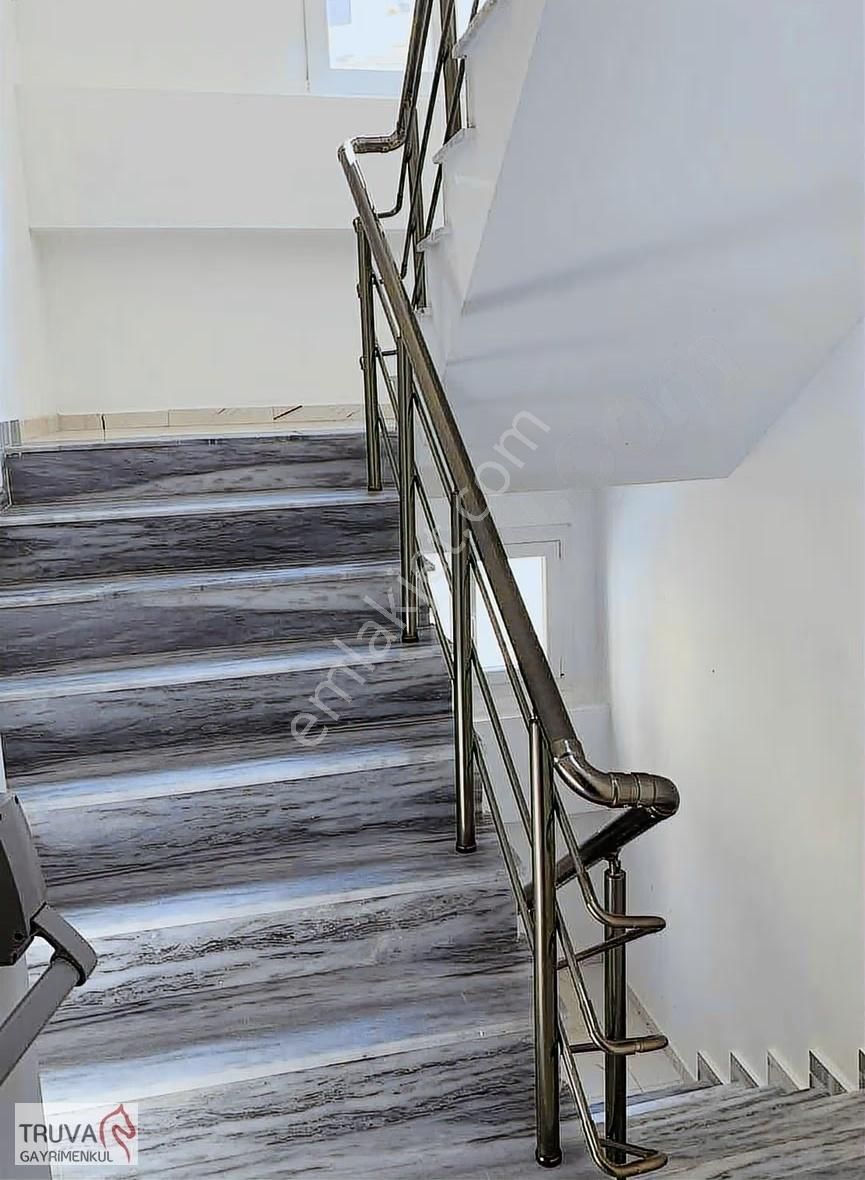 Site İçi Sıfır Oturuma Hazır 3+1 Satılık Daire - Görsel 24