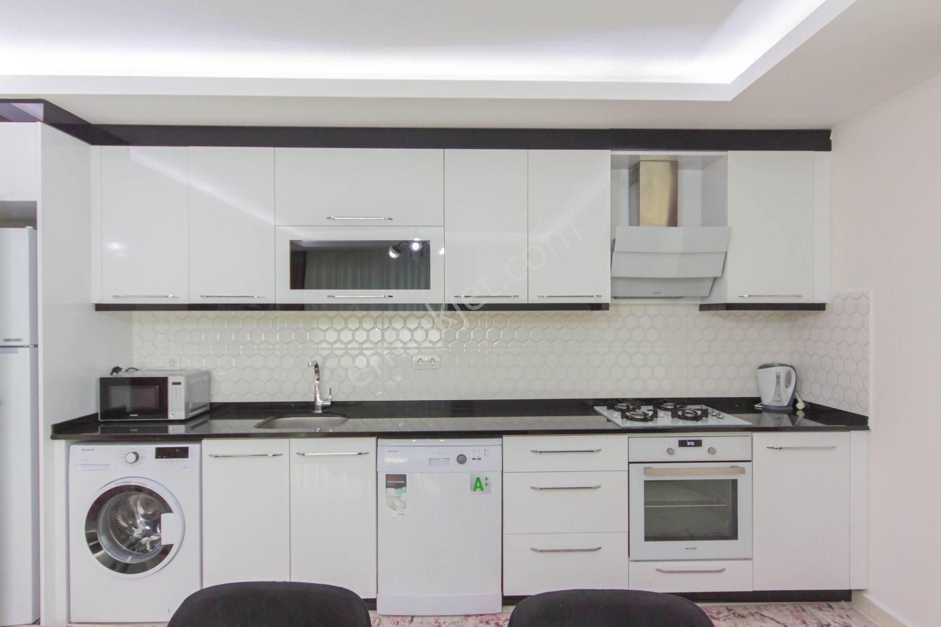 Alanya Mahmutlar’da Full Eşyalı 2+1 Lüks Daire – Denize 350 Metre! - Görsel 9