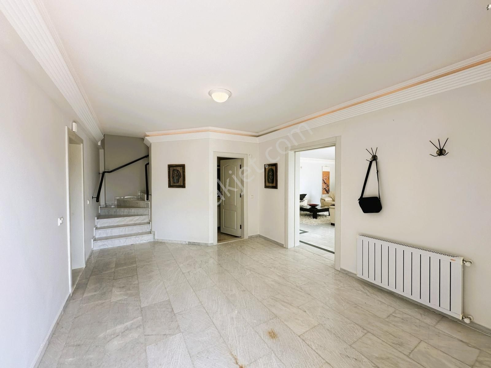 Alcon Vılla Çıplaklı 500 M2 Arsalı Villa "ikamete Uygun " - Görsel 14