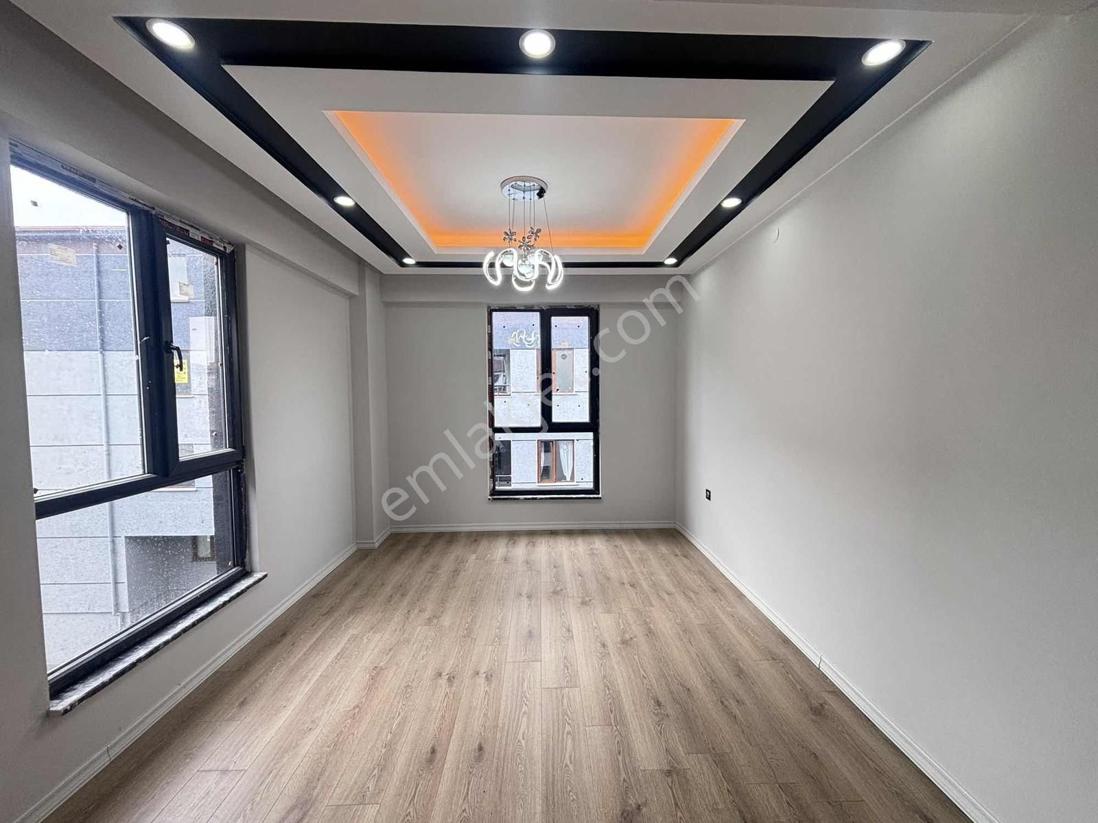 Fa Özbir'den Kemalpaşa Mahallesi Geniş Teras Keyfi İle 2+1 Daire - Görsel 18