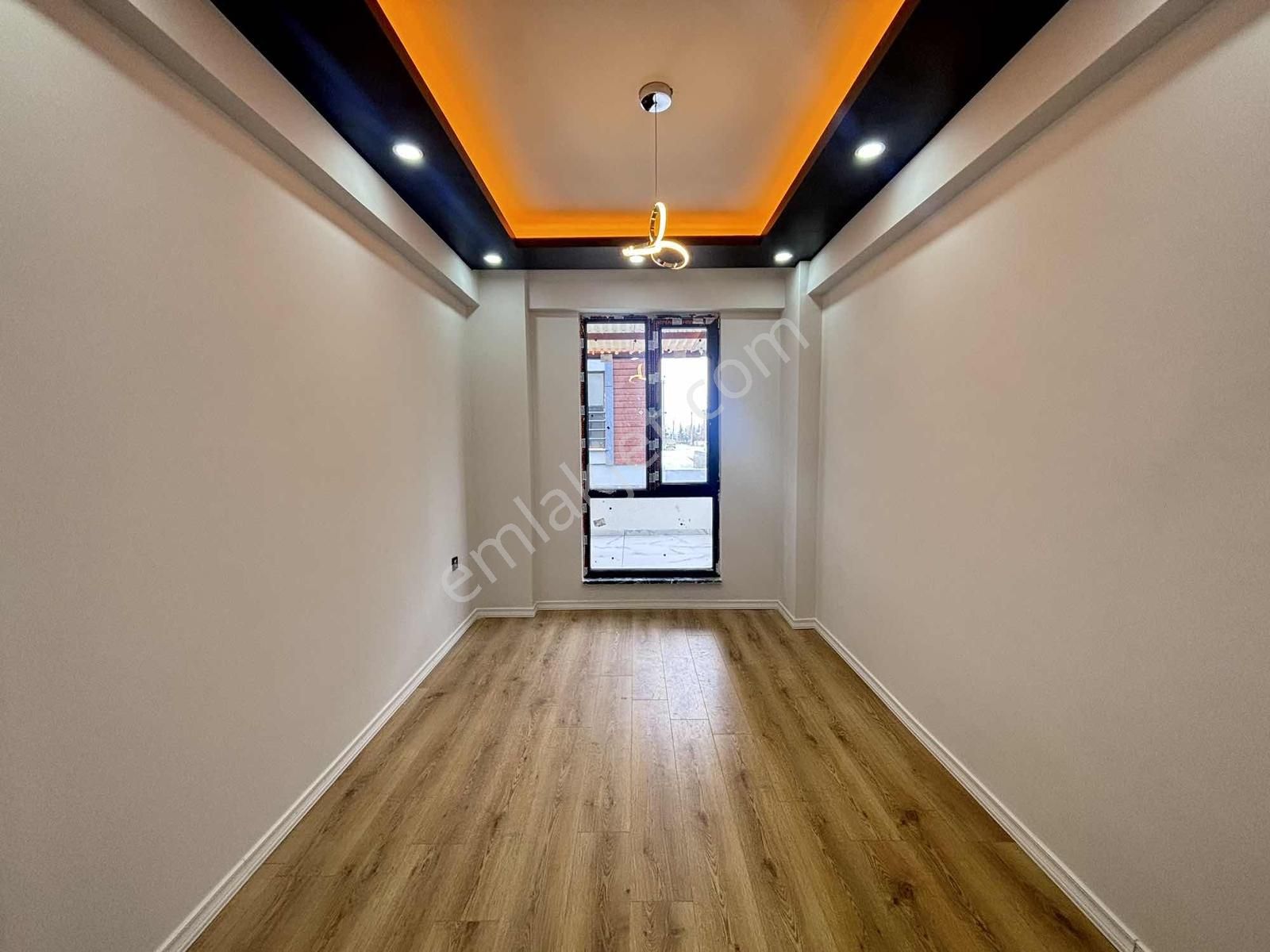 Fa Özbir'den Kemalpaşa Mahallesi Geniş Teras Keyfi İle 2+1 Daire - Görsel 8