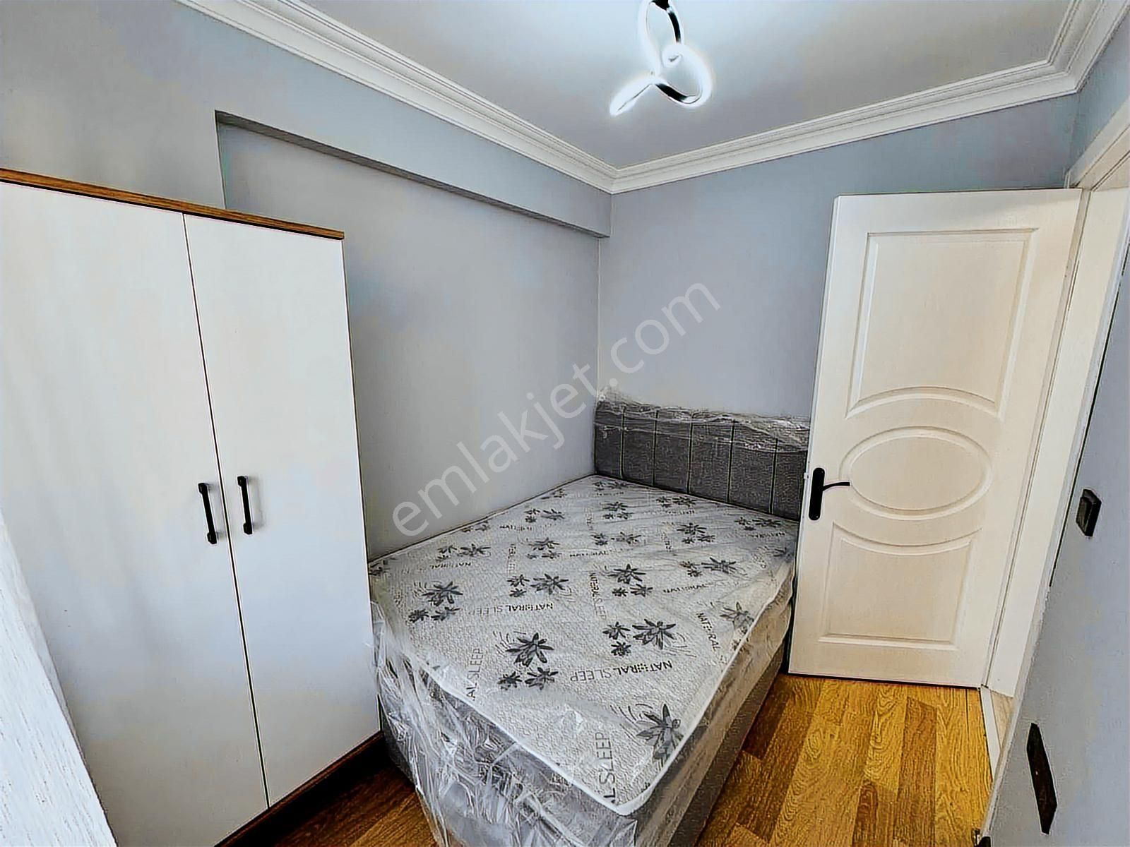 Karakaş Bey Gayrimenkulden Ara Kat Tasarım 1+1 Daire - Görsel 2