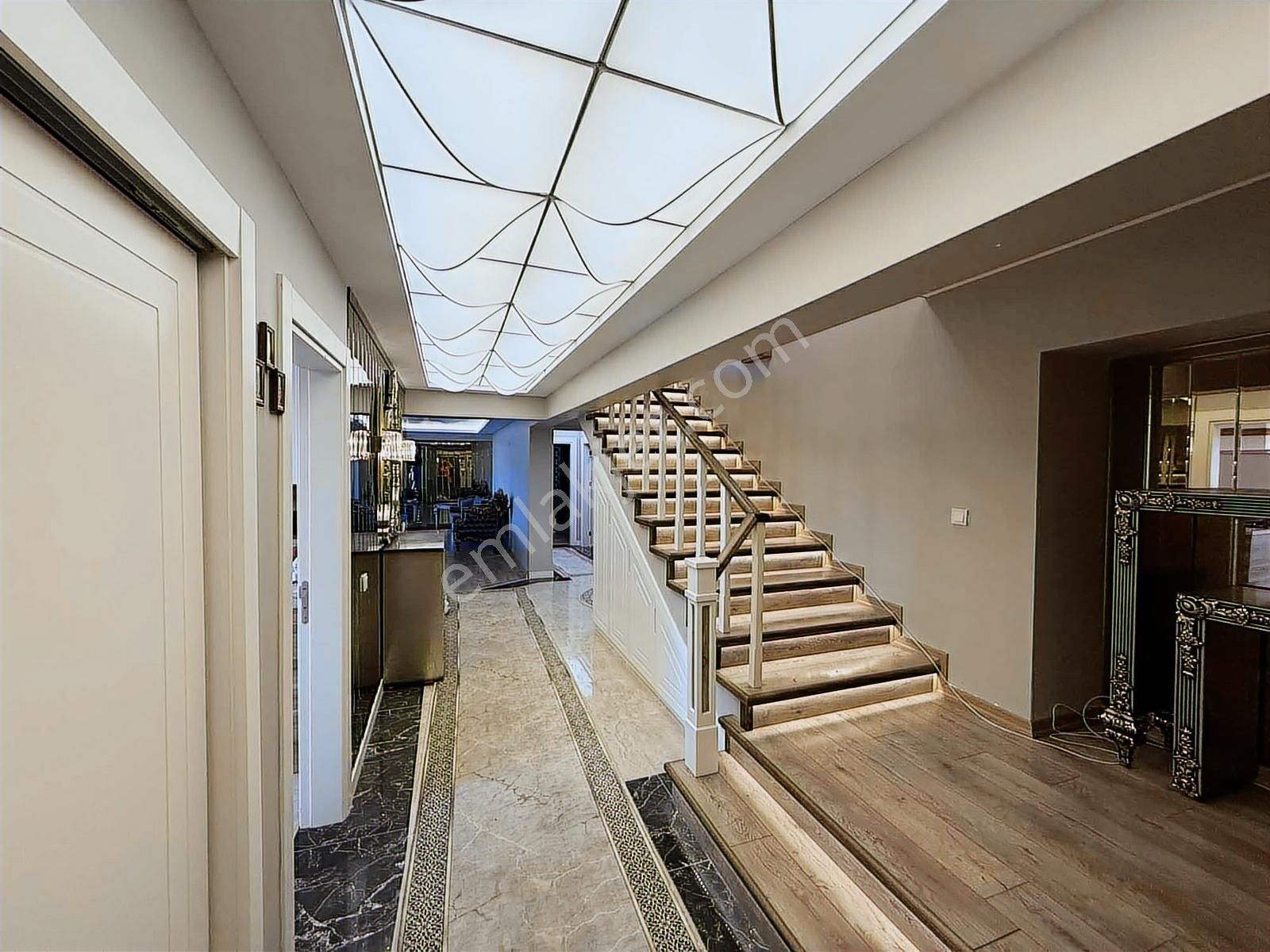 Mudanya Halitpaşada Deniz Manzaralı Sea Marin Sitesi Lüks 5 + 2 - Görsel 16