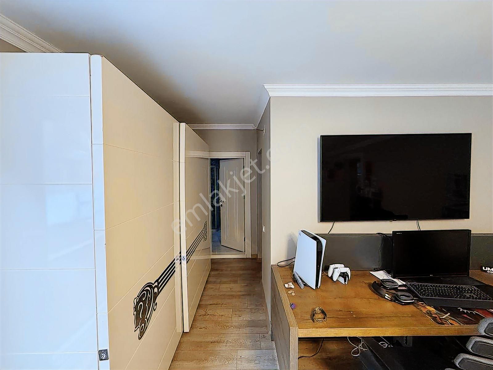 Mudanya Halitpaşada Deniz Manzaralı Sea Marin Sitesi Lüks 5 + 2 - Görsel 21