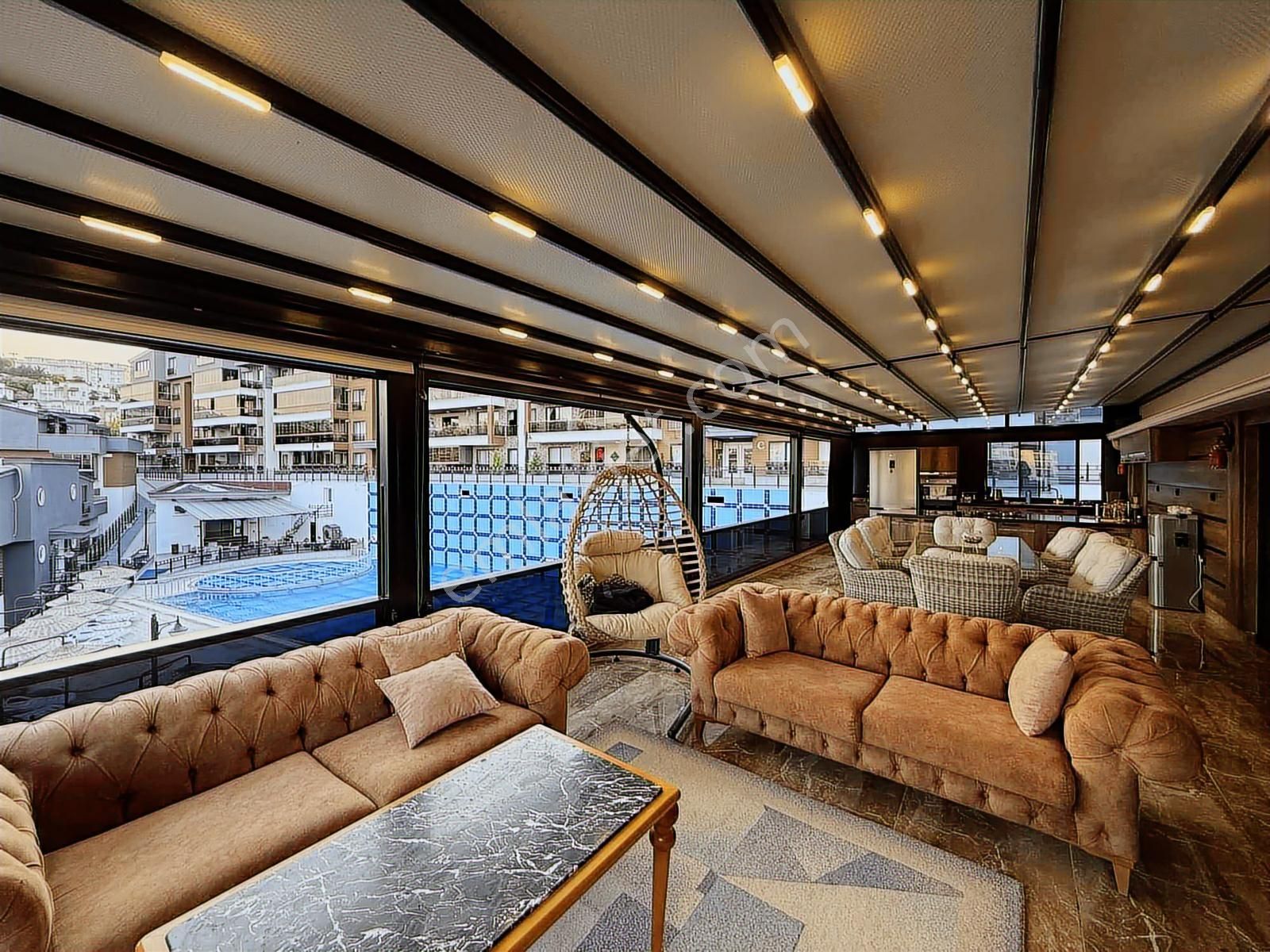 Mudanya Halitpaşada Deniz Manzaralı Sea Marin Sitesi Lüks 5 + 2
