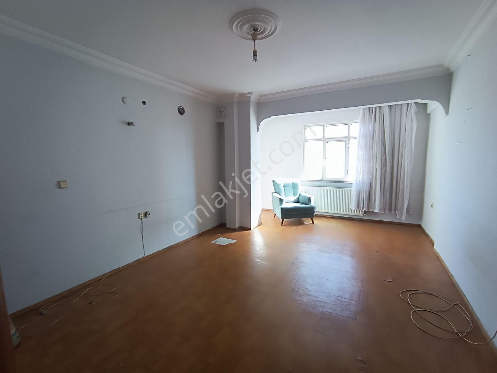 Üsk/yavuztürk Mahallesi Kiralık 1+1 Arakat Balkonlu Daire - Görsel 18