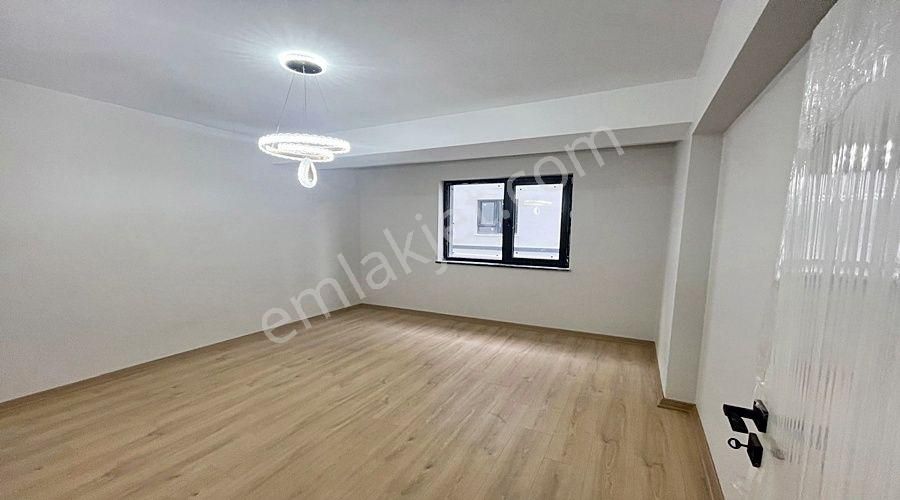 Yenikent Emlak'tan Satılık 3+1 Lüx Satılık Geniş Okullar Bölgesi - Görsel 5