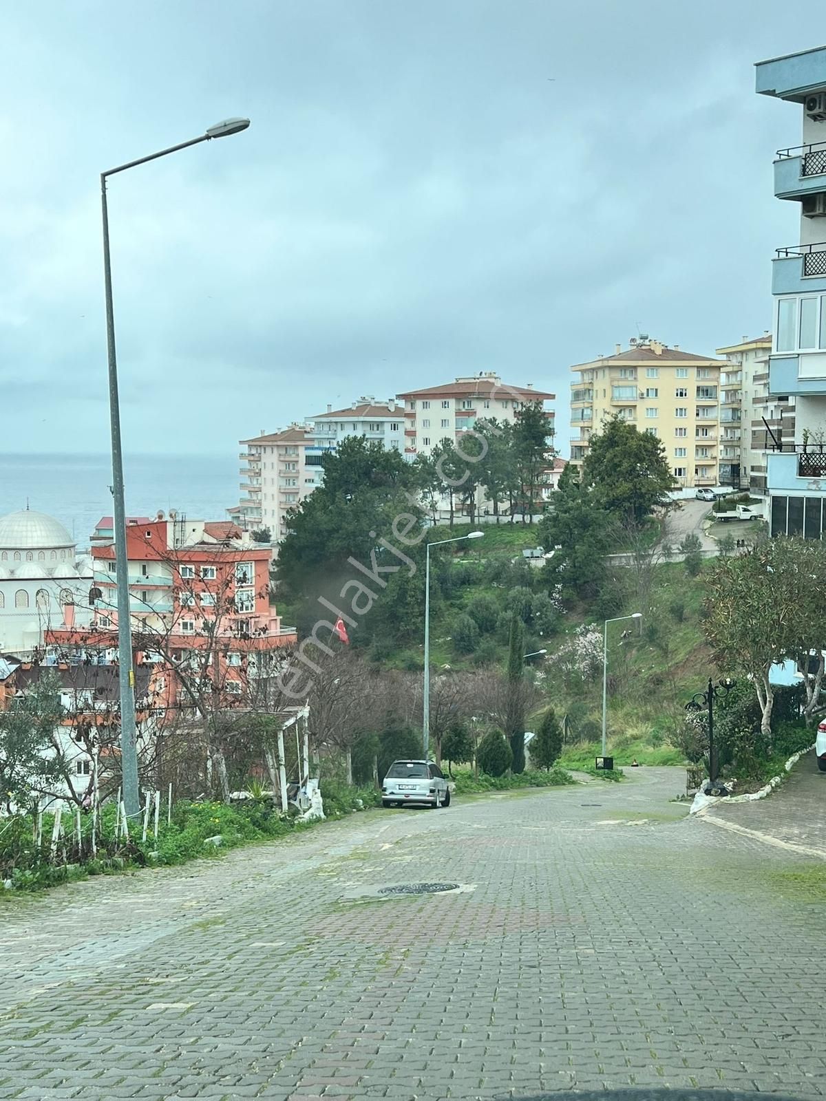 Bursa / Mudanya Güzelyalı 'da Deniz Manzaralı Daire - Görsel 19