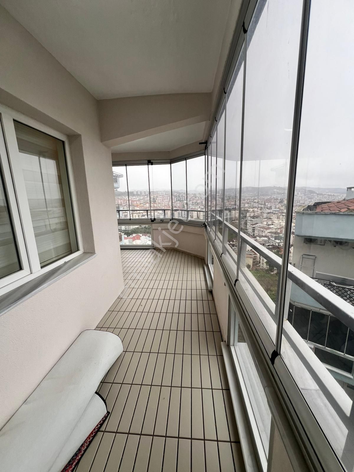 Bursa / Mudanya Güzelyalı 'da Deniz Manzaralı Daire - Görsel 27