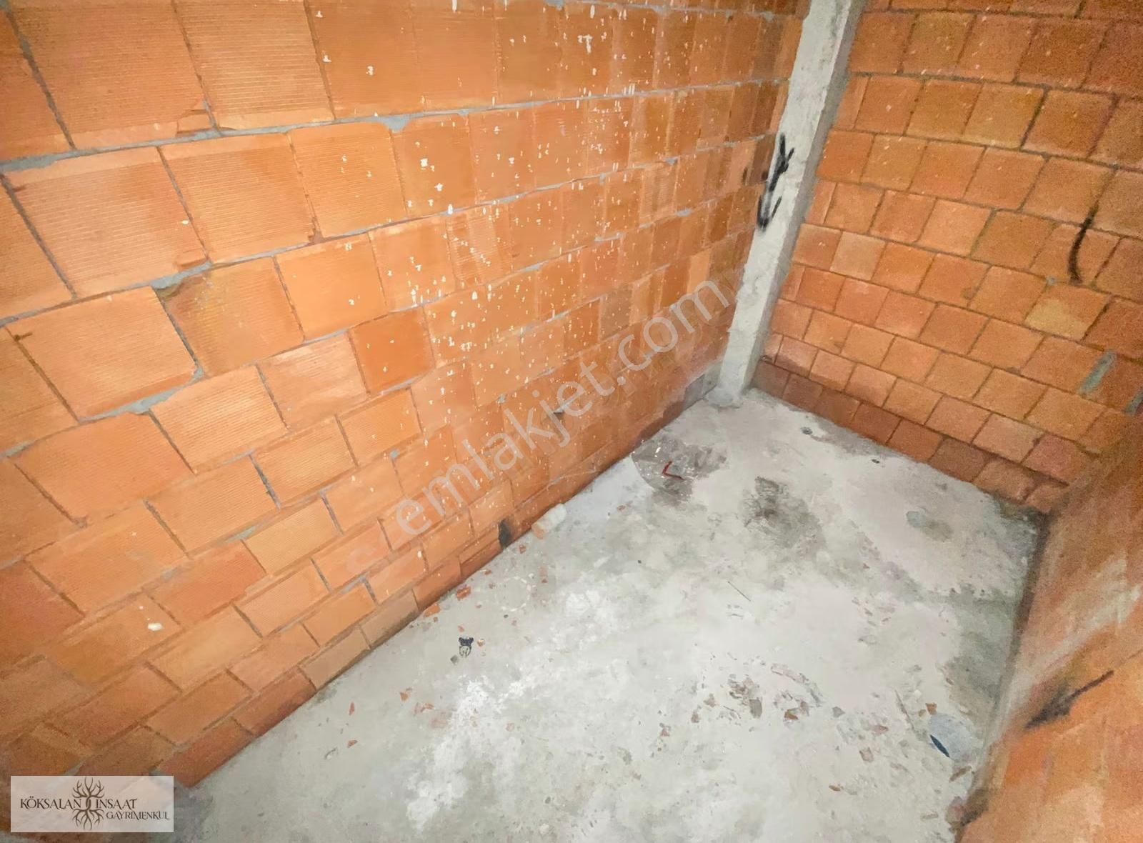 Köksalan İnşaat Küçükyalı Sahile Yakın Sıfır Giriş Kat Geniş 2+1 - Görsel 2