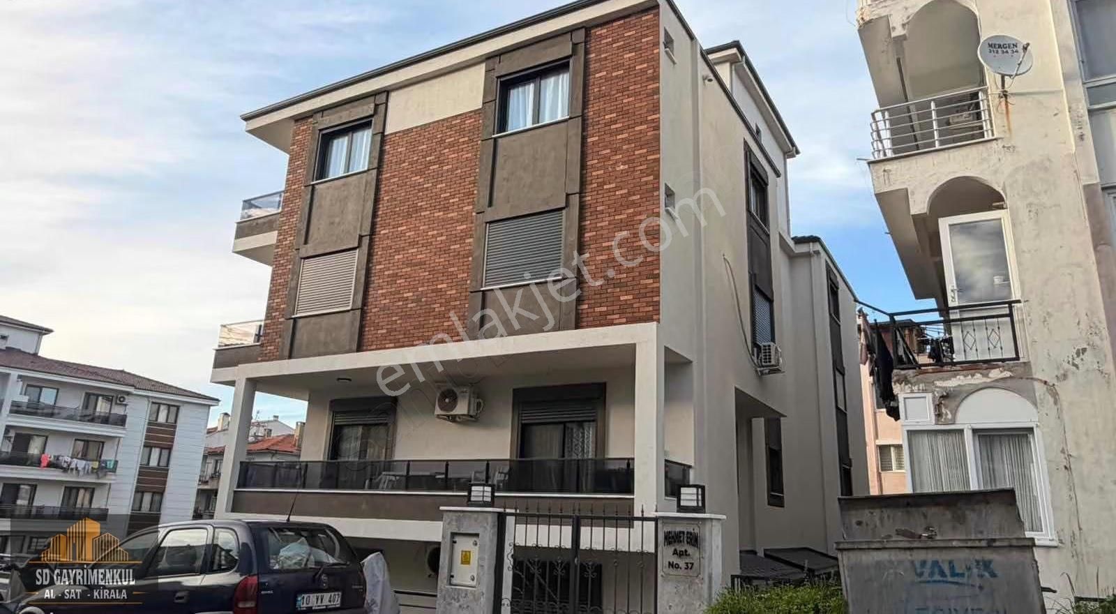 Ayvalık Alçetinkayada Sıfır 2+1, Çift Banyolu Konforlu Daire