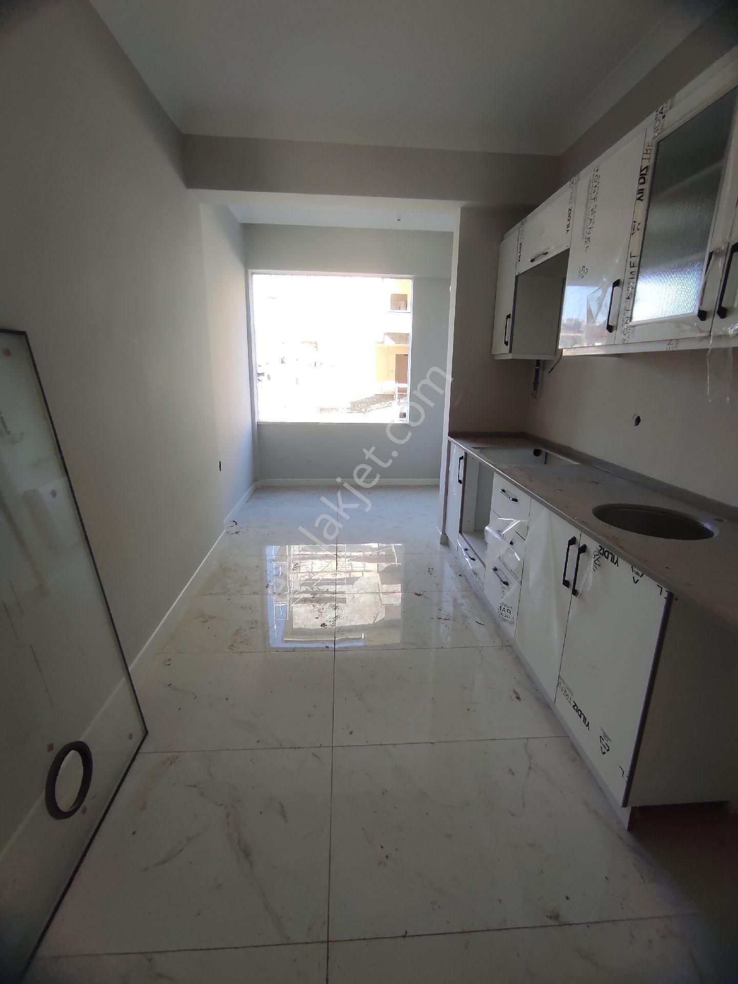 Çiftlikköy M. Akif Mah. 3+1 Fırsat Daire - Görsel 4