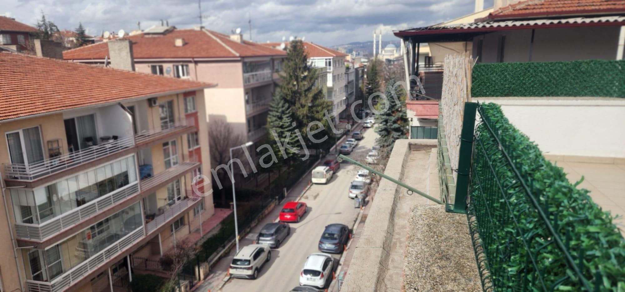 Esat'ta Eşyalı Satılık 2+1 Daire - Kızılay'a Yakın - Görsel 32