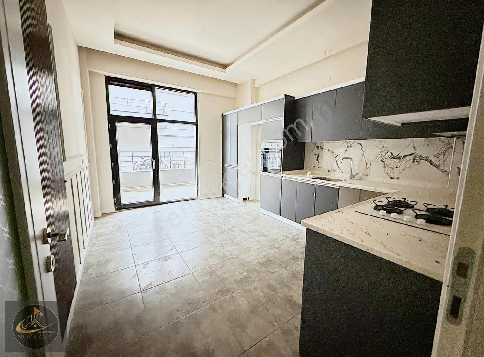 Meram Osman Gazi Mah. Villa Konseptinde Kiralık 4+1 Lüks Daire - Görsel 29