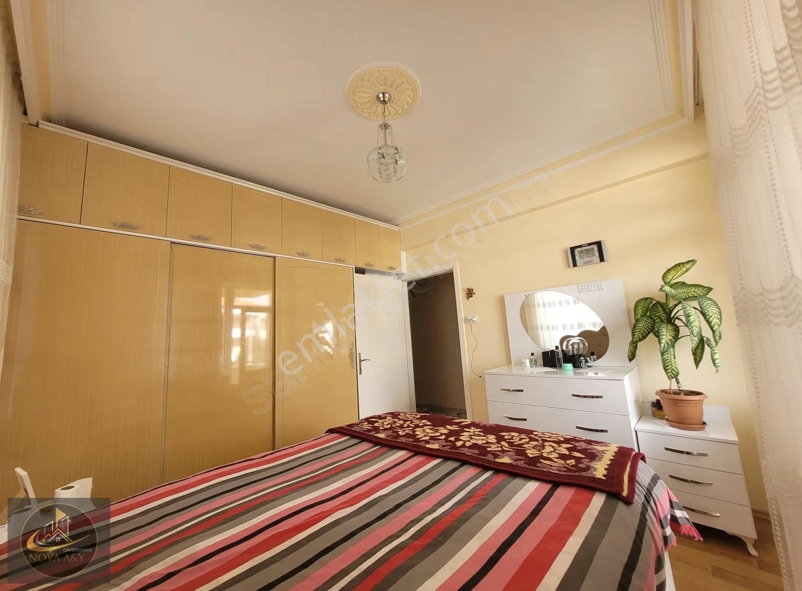 Buhara Mah.bahçeşehir Kolejine Yakın 3+1 Arakat Satılık Daire - Görsel 9