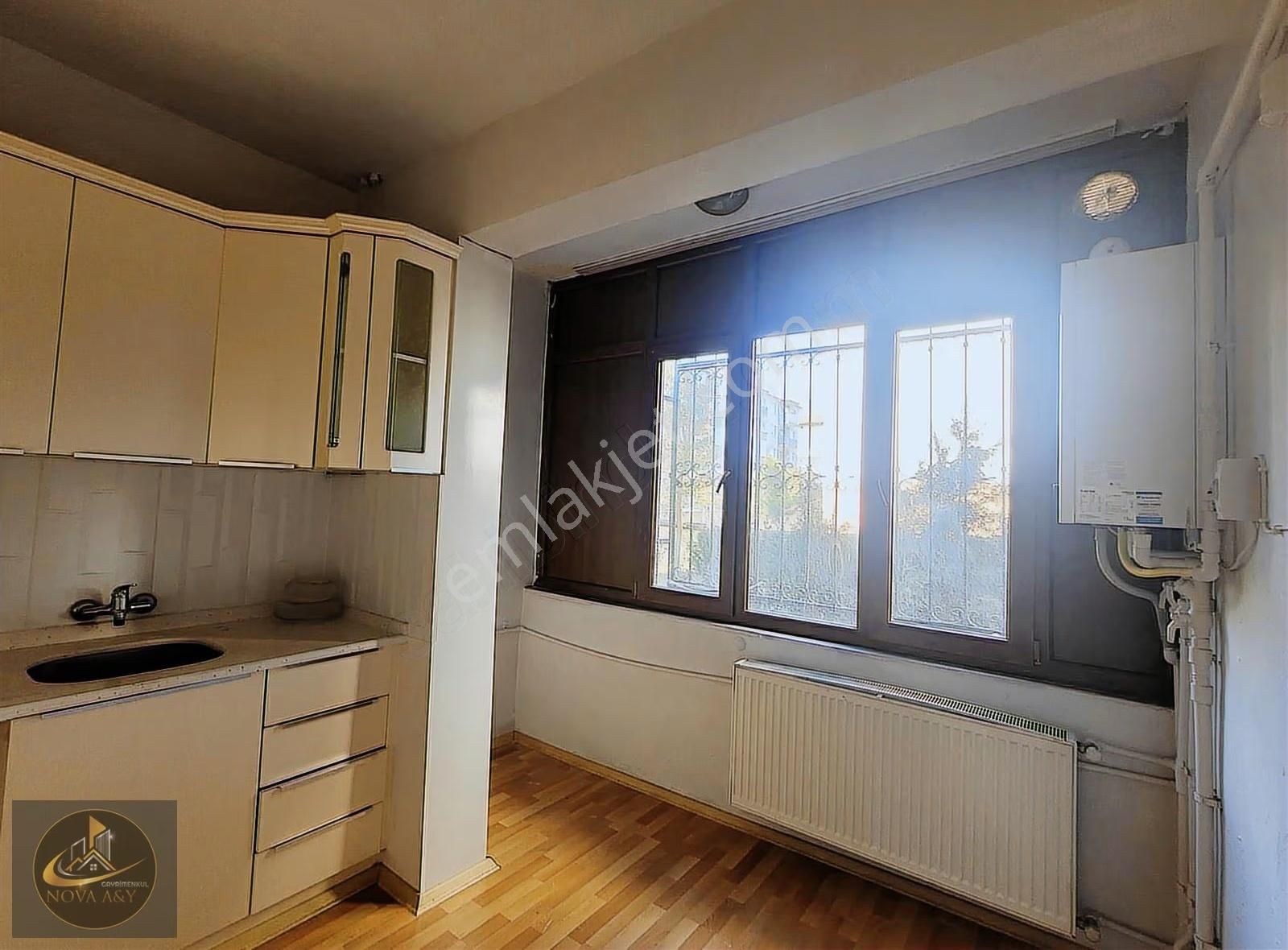 Aydınlıkevler Mah. Yenilenmiş 3+1 Kiralık Daire - Görsel 18