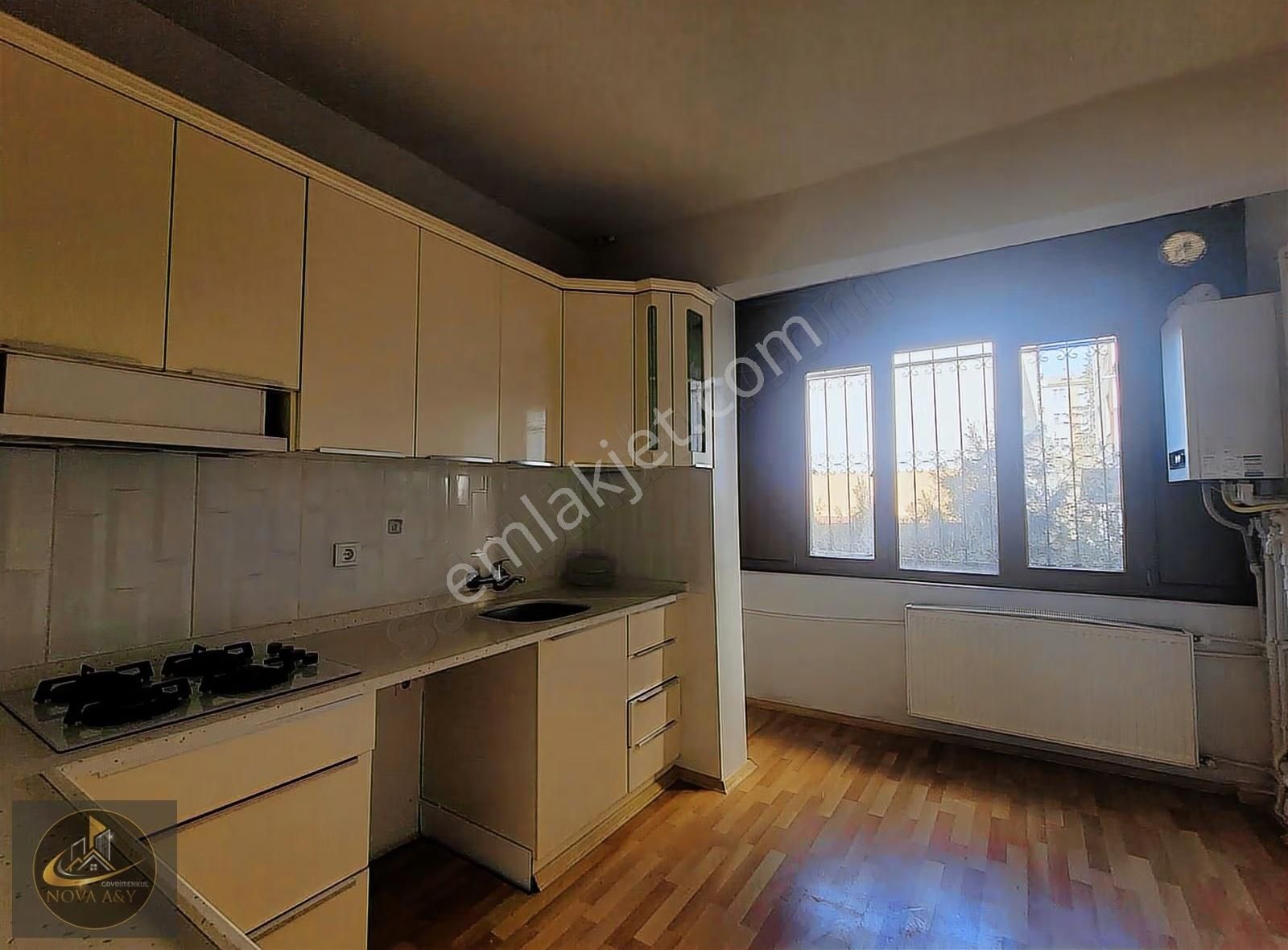 Aydınlıkevler Mah. Yenilenmiş 3+1 Kiralık Daire - Görsel 13