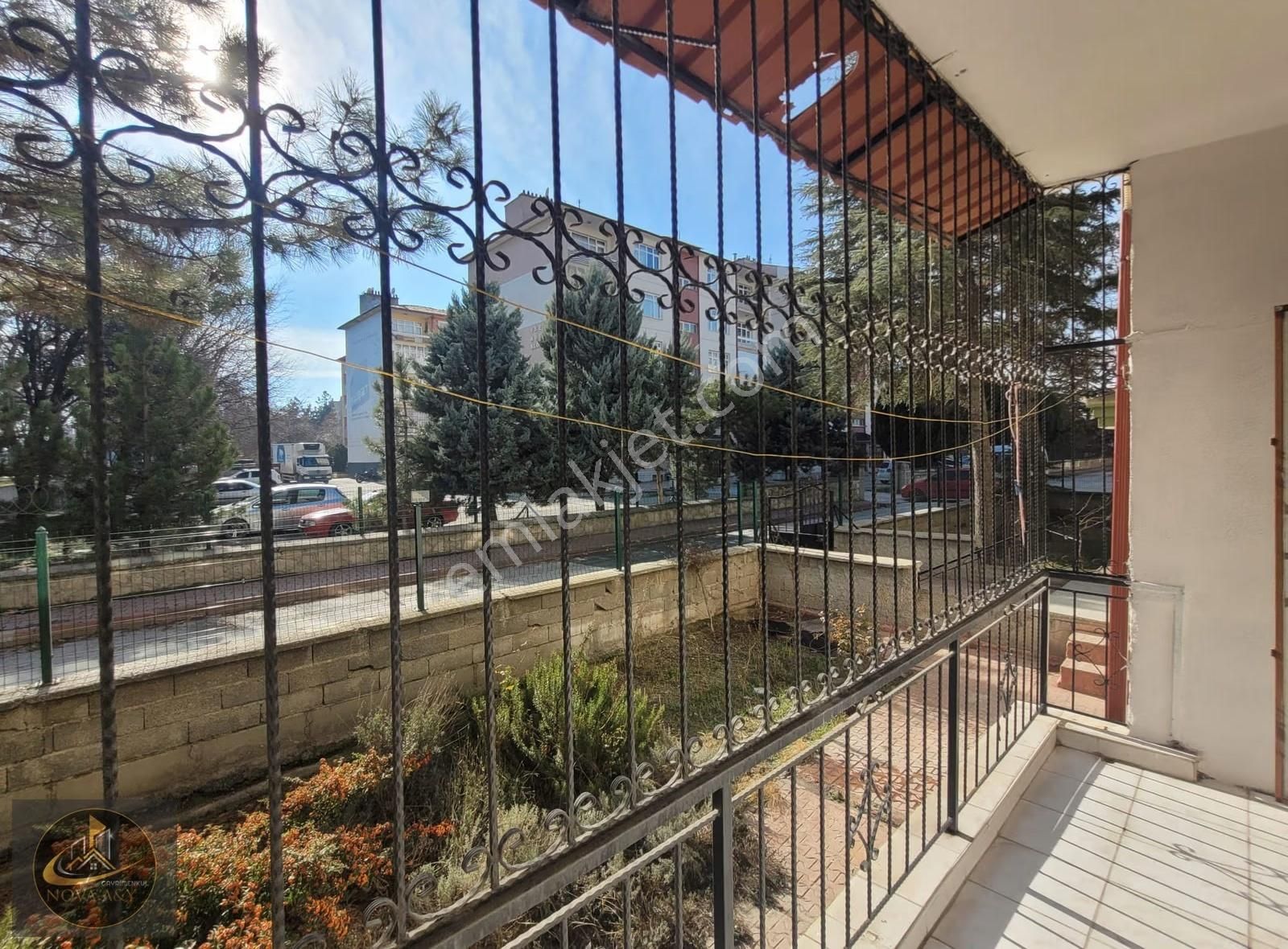 Aydınlıkevler Mah. Yenilenmiş 3+1 Kiralık Daire - Görsel 16
