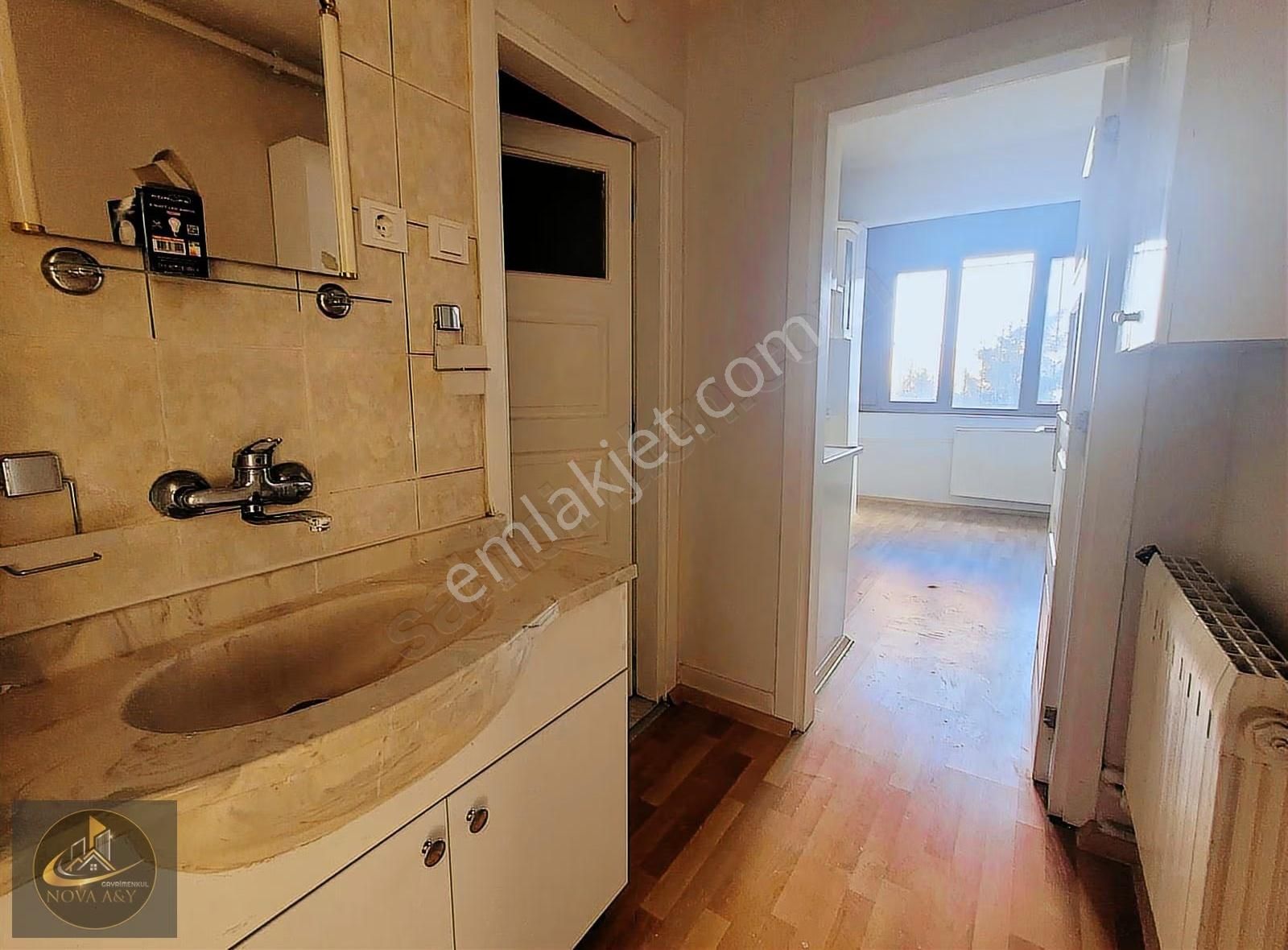 Aydınlıkevler Mah. Yenilenmiş 3+1 Kiralık Daire - Görsel 20