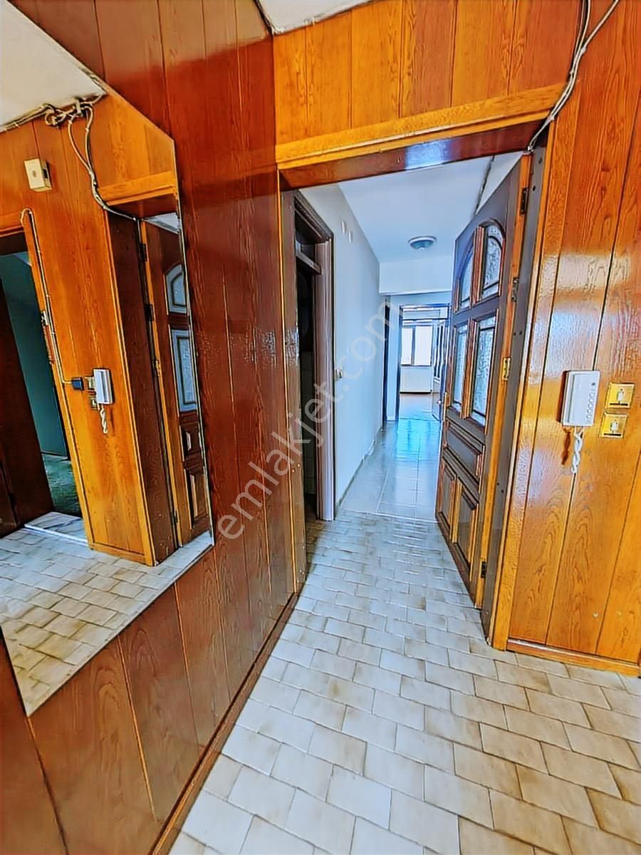 Tugay Yakını Lise Karşısı Arakat 3+1*180m2 Daire - Görsel 18