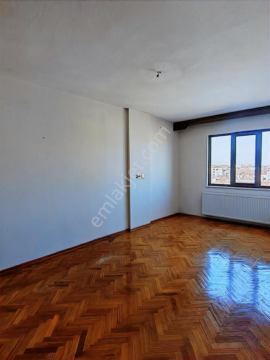 Tugay Yakını Lise Karşısı Arakat 3+1*180m2 Daire - Görsel 23