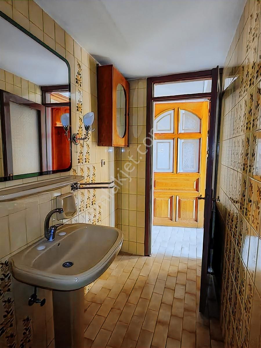 Tugay Yakını Lise Karşısı Arakat 3+1*180m2 Daire - Görsel 16