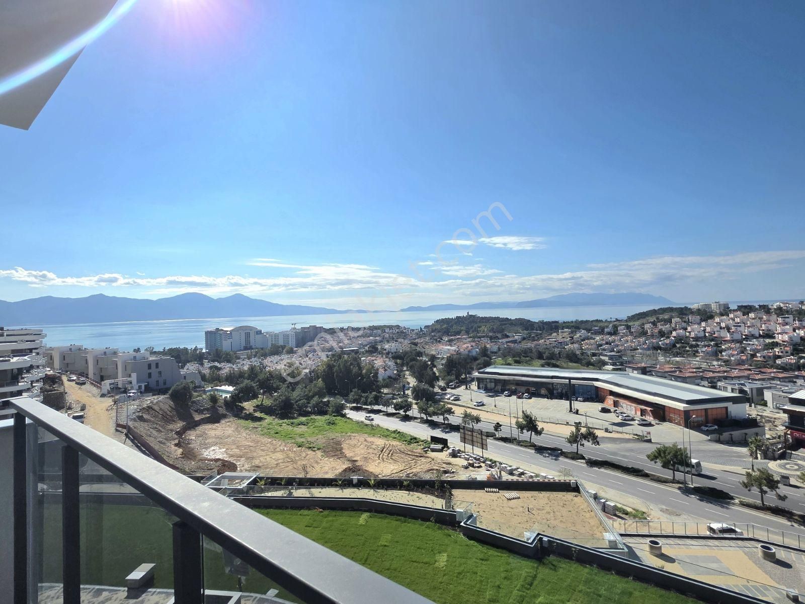Kuşadasında Deniz Manzaralı 3+1 Kapalı Mutfaklı Daireler - Görsel 20